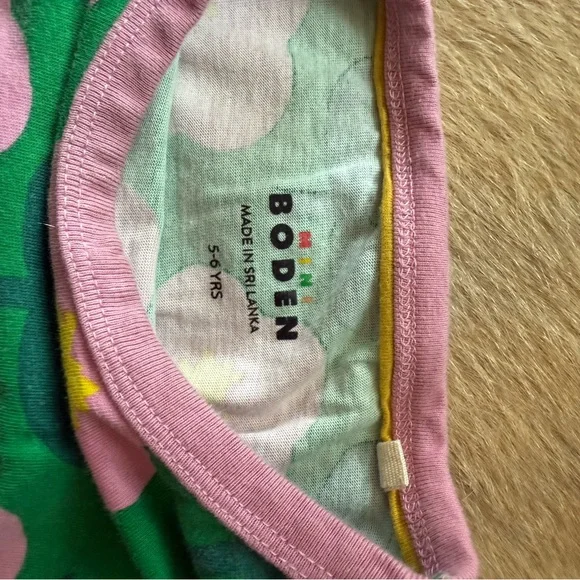 Boden Green and Pink Floral Top - Picture 2 of 3